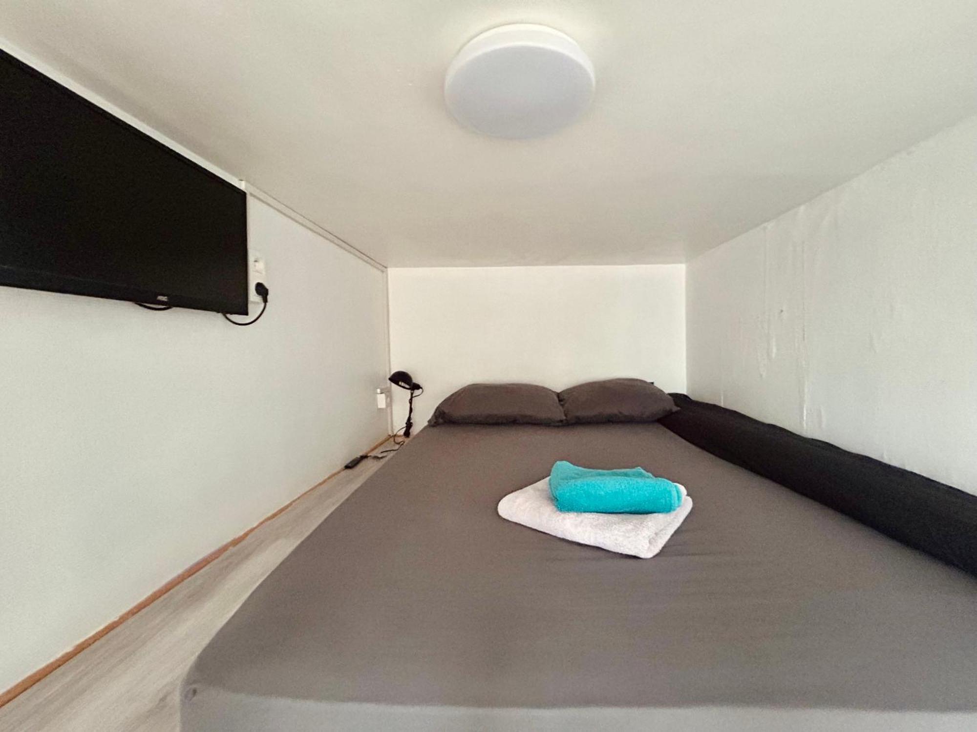 European District Hostel Brussels Luaran gambar