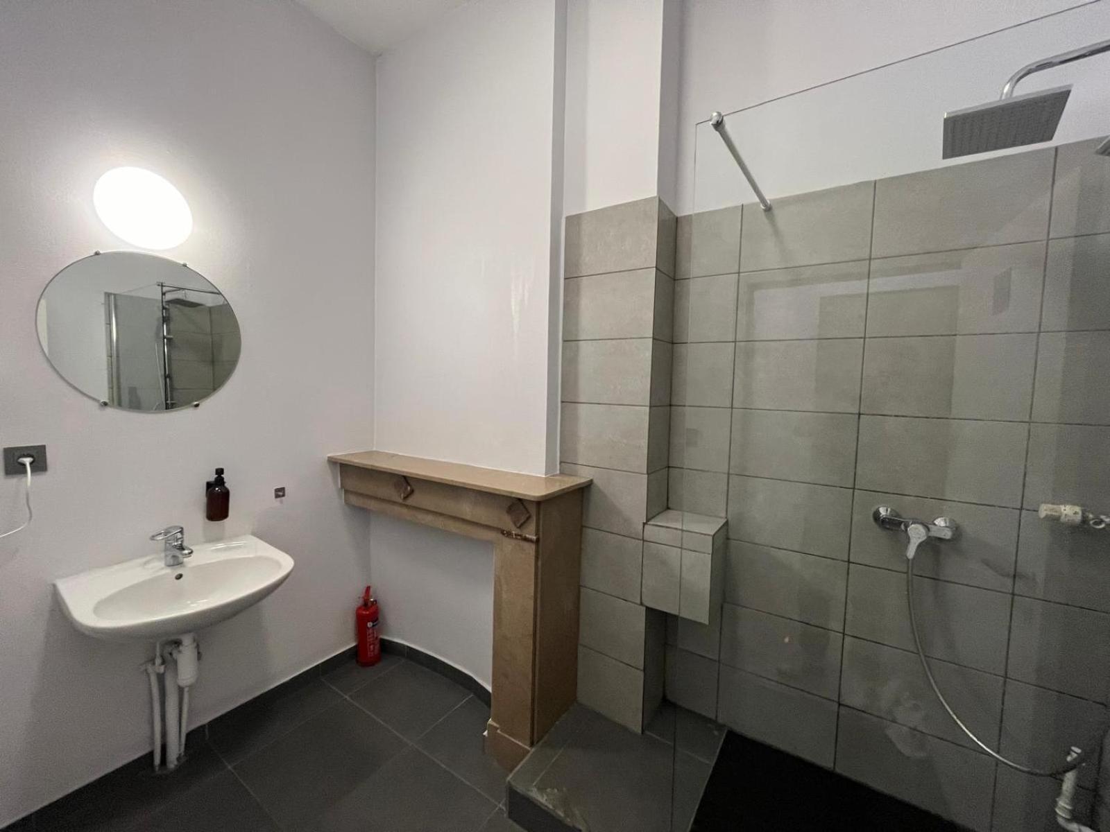 European District Hostel Brussels Luaran gambar